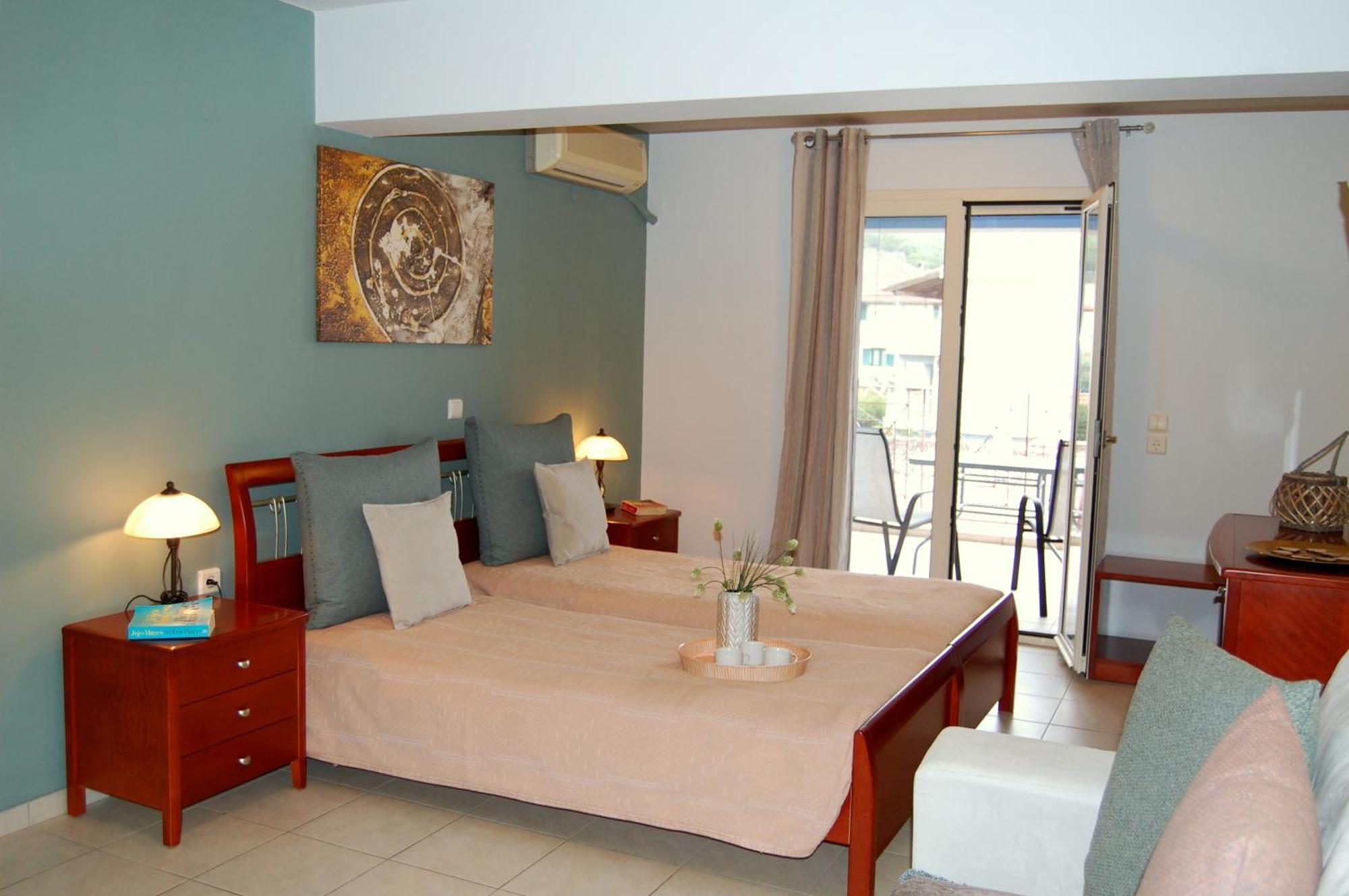 Alkyoni Apartments & Studios Poros  Exteriör bild
